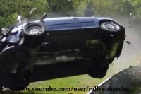 VW ゴルフ GTI、独ニュルブルクリンクで大クラッシュ［動画］ 画像