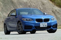 【BMW M235i MT 試乗】正統派スポーツカーの味わい…島崎七生人 画像