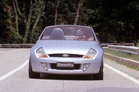 【ジュネーブ・ショー2001出品車】『ストリートKa』が量産化、工場はなんと! 画像