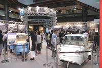 開通50周年記念「阪神高速展」が開催…ダイハツ ミゼットも展示 画像