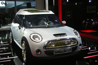 【東京モーターショー05】MINIのトウキョウスペシャルが登場 画像