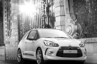 シトロエン DS3 、欧州で大幅改良…新型ヘッドライトで表情変化 画像