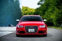 アウディ RS4 アバント、8500回転の自然吸気V8を搭載するエステート［写真蔵］ 画像