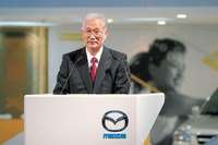 【東京モーターショー05】井巻マツダ社長「直噴をメインエンジンに」 画像