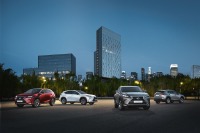 レクサスの新型SUV、NX にロシア専用車…2.0リットル自然吸気の「NX200」 画像