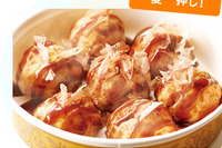機内食で「たこシャン」 LCCのピーチ、たこ焼きとシャンパンをメニューに 画像