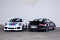 ポルシェ 911カレラS、ルマン復帰記念車を発売…伝統のマルティーニデザイン 画像