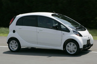 三菱自動車、国内生産大幅プラス…05年度上半期実績 画像