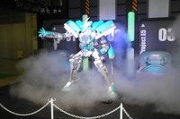 【東京おもちゃショー14】「はやぶさ」がロボットに変身…初出展、JR東日本の「プロジェクトE5」 画像