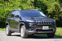 【ジープ チェロキー リミテッド 試乗】これって最早プレミアムSUV?…中村孝仁 画像