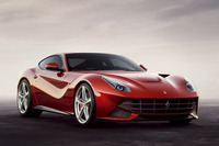 フェラーリのワンオフ、F12ベルリネッタ ベースをスクープ…価格は4億超えか 画像