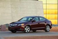 アキュラの入門セダン ILX 、米国で2015年型…ハイブリッド廃止 画像