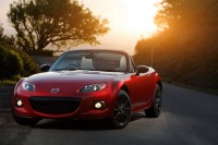 マツダ ロードスター 25周年記念車、世界限定1000台のうち750台は英国向け 画像