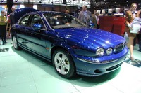 【ジュネーブ・ショー2001速報】大人気の予感!? ジャガーXタイプ登場 画像