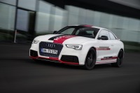 アウディ RS5 に「TDI」コンセプト…電動ターボ追加でトリプル過給 画像