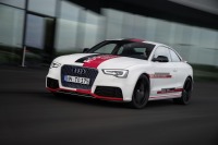 アウディ RS5 に「TDI」コンセプト…電動ターボ追加でトリプル過給 画像