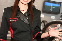 【東京モーターショー05】コンパニオン写真蔵…人気ランキング 画像