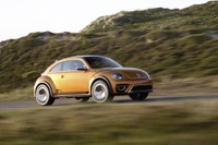 VW ザ・ビートル 、デューン コンセプトの新画像を公開…市販もあるか!? 画像