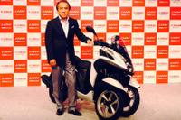 【ヤマハ トリシティ 発表】柳社長「2017年にグローバルで10万台を」 画像