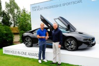 BMWのPHVスポーツ、i8…ホールインワンのゴルファーが獲得 画像
