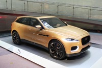 【ジャガー C-X17 コンセプト 公開】ジャガーらしさSUVで表現するためのチャレンジ 画像