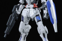 シャアが乗る? 赤いガンダム、144分の1スケールで発売 画像