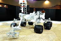 【宇宙博2014】その星に生命は存在するか…火星探査車キュリオシティの衝撃 画像