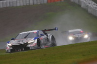 【SUPER GT 第4戦】スポーツランドSUGOは霧と雨…予選は決勝日の朝に実施 画像