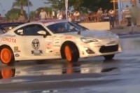 トヨタ 86、連続ドリフトで144.126kmを走行…ギネス新記録［動画］ 画像