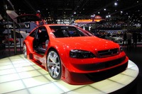 【ジュネーブ・ショー2001続報】オペルの300km/hガルウイング・ストリートカー 画像