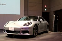 ポルシェ パナメーラ PHVモデルが値下げ…約115万円ダウンの1463万円 画像