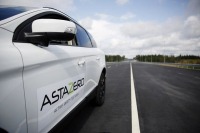 ボルボ、各種道路状況を再現できるテスト施設を開設…先進安全技術開発を加速 画像