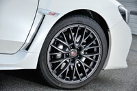 【スバル WRX S4/STI 新型発売】ダンロップ、SPORT MAXX RT などを新車装着 画像