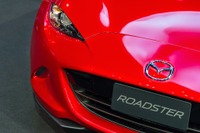 【マツダ ロードスター 新型発表】ワールドプレミアをファンと迎えた理由 画像