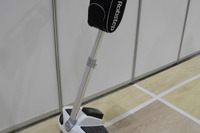 【ギフトショー14】ロボットステップのパーソナルモビリティ、3時間半の充電で20km走行可能 画像