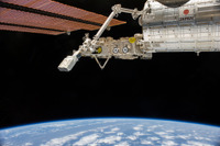 ISS「きぼう」から意図せず衛星放出…米企業の超小型衛星放出機構で 画像