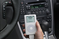 ボルボ、iPod 専用アダプターキットを日本でも設定 画像