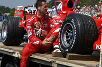 ブリヂストン、F1続行へ決意新た 画像