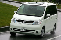 【インプレ'05】伏木悦郎 日産『セレナ』保守的ミニバンユーザーを納得させる商品企画 画像