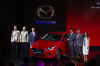 【ジャカルタモーターショー14】意外? マツダ デミオ 新型、ショーお披露目は初 画像