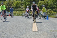スキルに合わせ基礎からしっかり学べる「オトナのための自転車学校」 画像