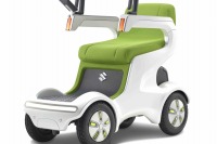 【福祉機器展14】スズキ、都市型電動車いす UTコンセプト を参考出品 画像