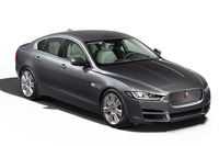 ジャガー XE、世界初公開記念モデルを日本発売…400台限定、558万8000円 画像