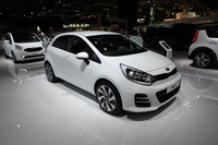 【パリモーターショー14】韓国 キア のベストセラー車、リオ に2015年型…競争力維持 画像