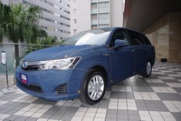 ベストジーニスト、全身デニム仕様の カローラフィルダー が自動車として初の受賞 画像