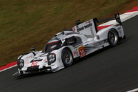 【WEC 第5戦】1時間経過、いち早くピット作業を済ませた20号車ポルシェがトップ 画像