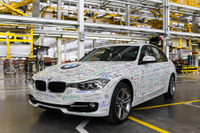 BMW 初のブラジル工場、生産開始…3シリーズ がラインオフ 画像