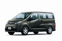 日産 NV200バネット バン、一部仕様変更…AT車にVDCをオプション設定 画像