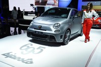 【パリモーターショー14】アバルト500 に最強の「695ビポスト」…2014年生産分を完売 画像