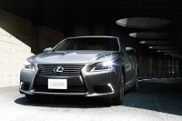 ブリヂストン、ランフラットタイヤをレクサス LS に納入 画像